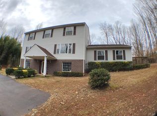 215 Stagebridge Rd, Lovingston, VA 22949