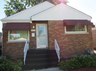 227 Rice Ave, Bellwood, IL 60104