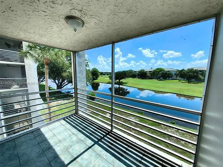 9230 Lagoon Pl #310 — Photo 13