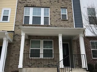 3011 Summerhouse Rd, Cary, NC 27519