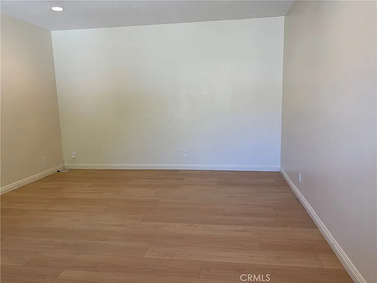 7515 Melvin Ave — Photo 44