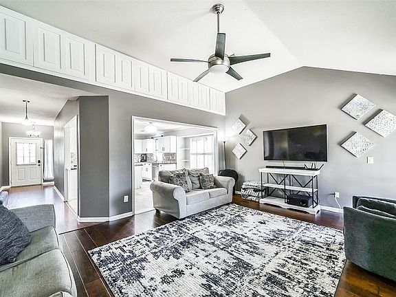 5th image of 18046 Carbridge Drive