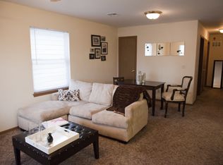 1010 Vattier St APT 12, Manhattan, KS 66502