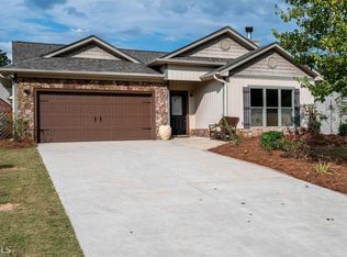 1420 Silvergate Way, Winder, GA 30680