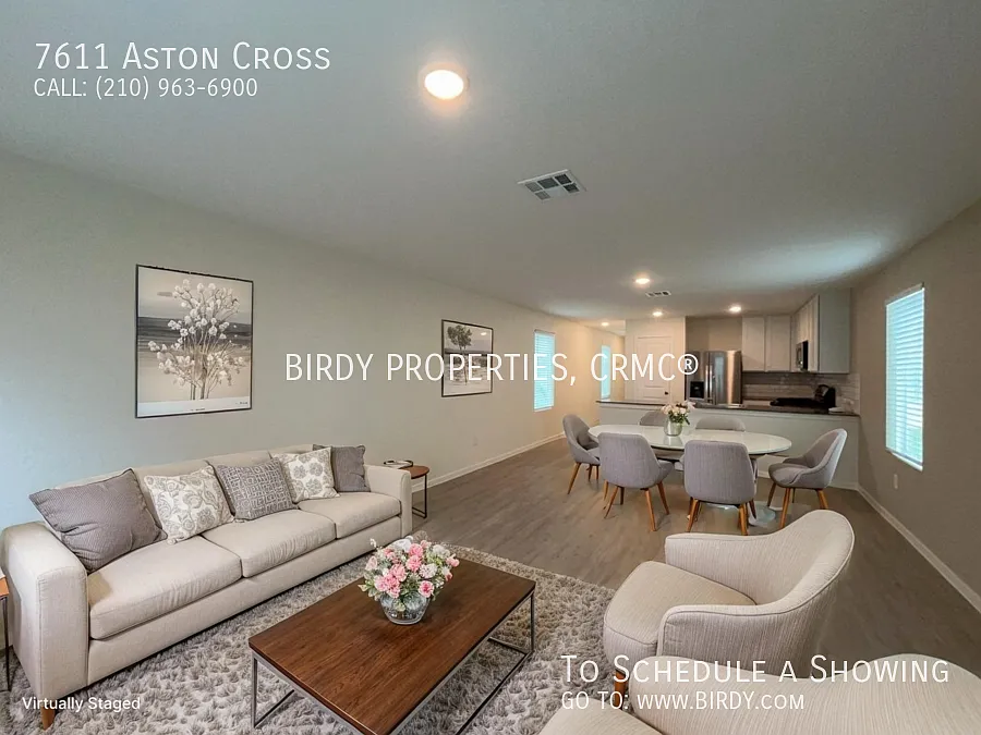"Charming 3-Bed Oasis with 2.5 Baths in San Antonio 7611 Aston Cross Awaits!" — Photo 3