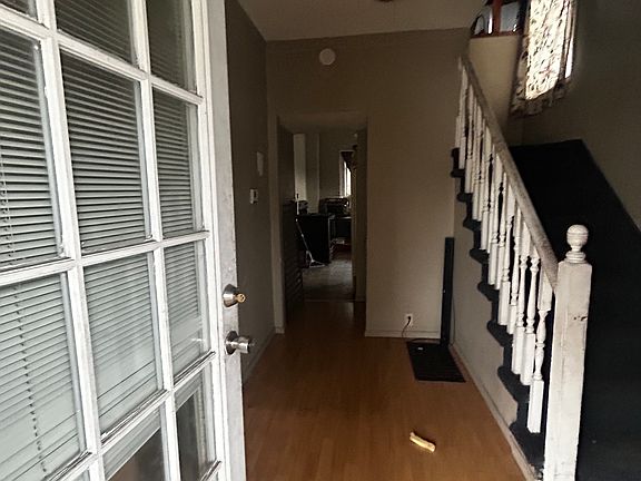 3rd image of 1510 23rd St