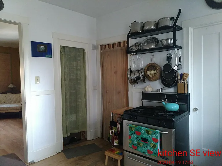 48 Mason St — Photo 13