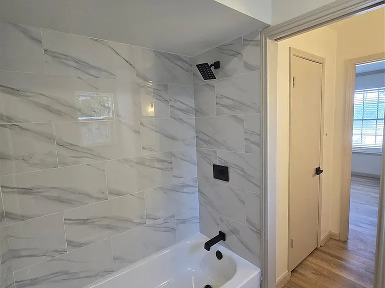 306 Houghton Rd — Photo 21