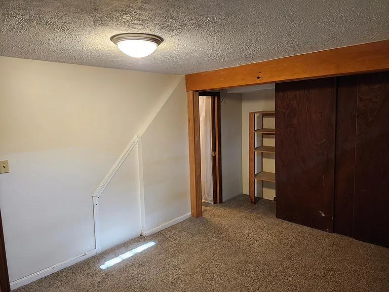 157 Golden City Rd — Photo 34