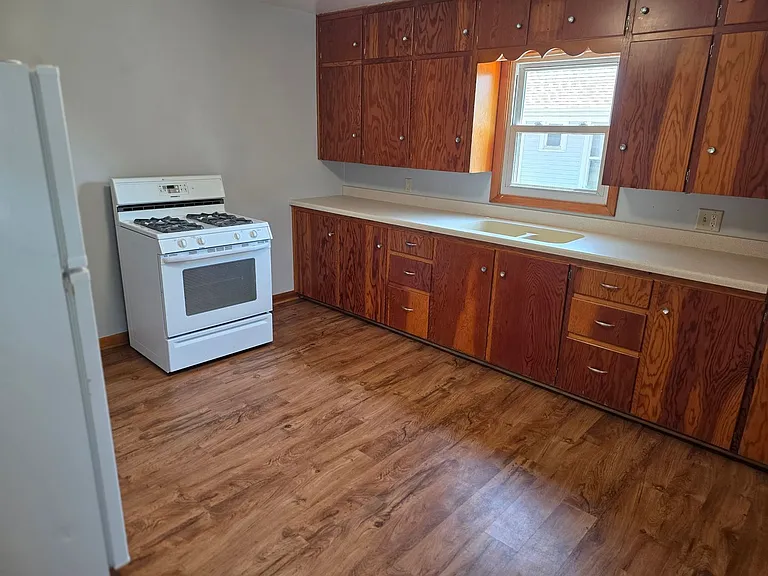 1005 W Park Ave — Photo 3