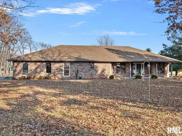 5640 Iron Bridge Rd, Chatham, IL 62629