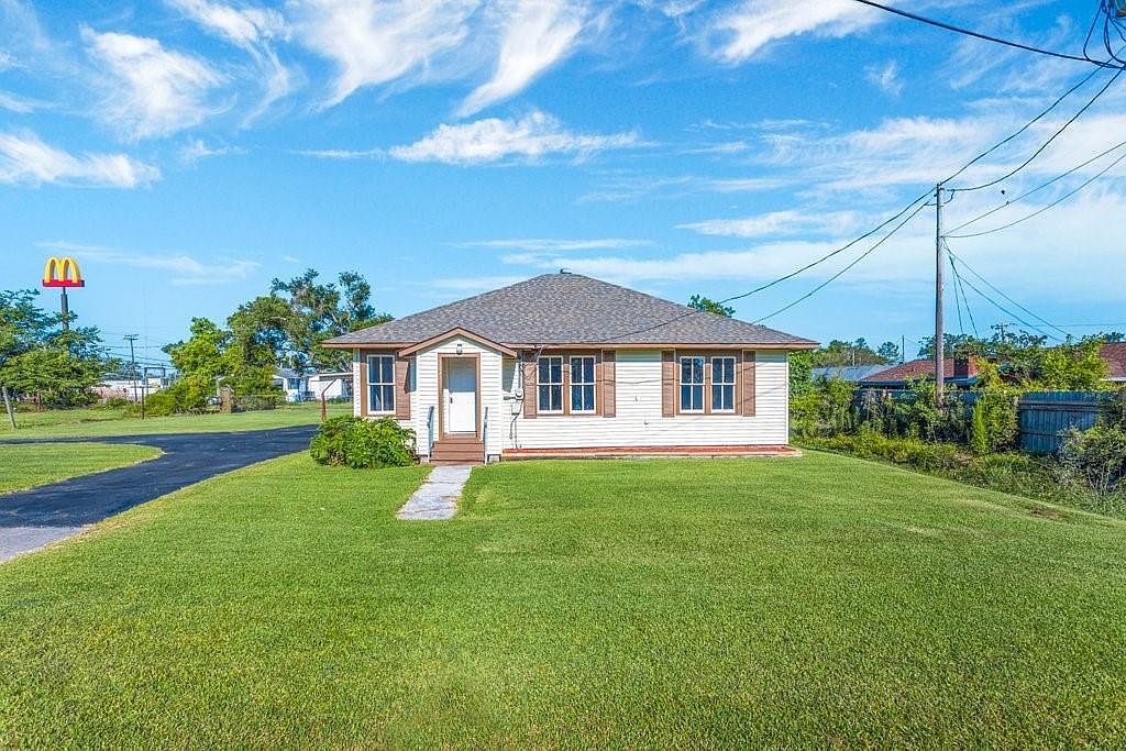207 Page St, Dequincy, LA 70633 Zillow