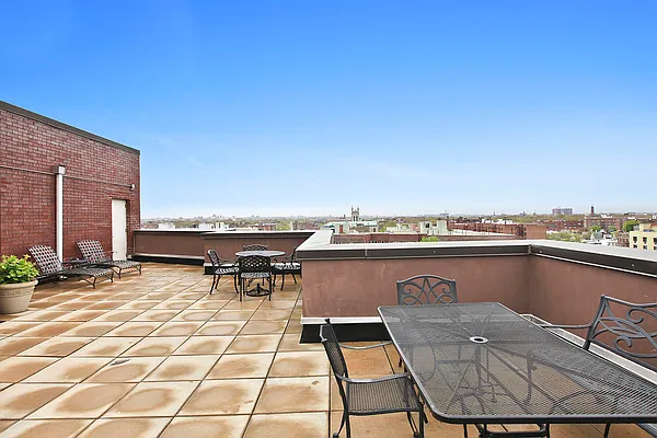 Sold by Corcoran | media 23