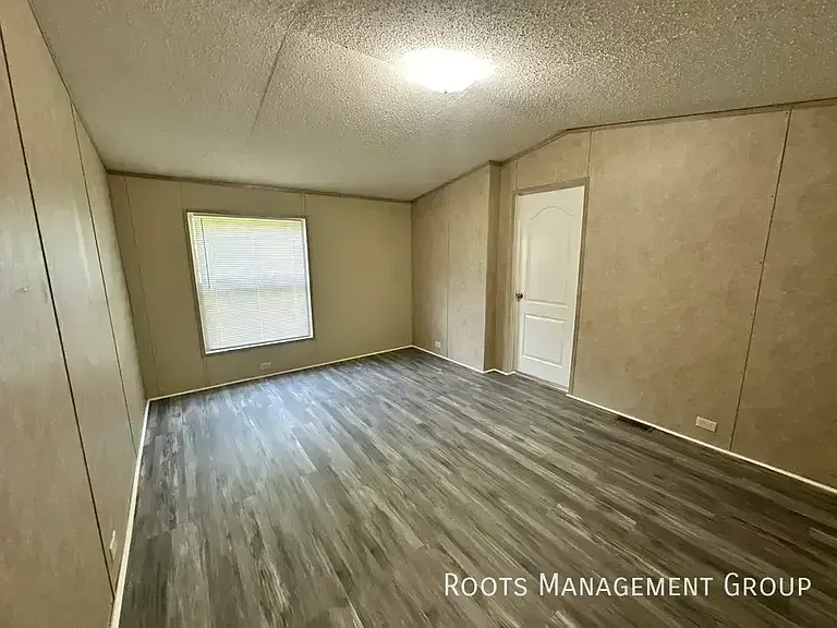 101 Stoney Creek Dr #15 — Photo 19