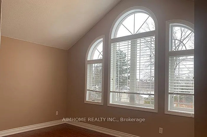 117 Snively St — Photo 6