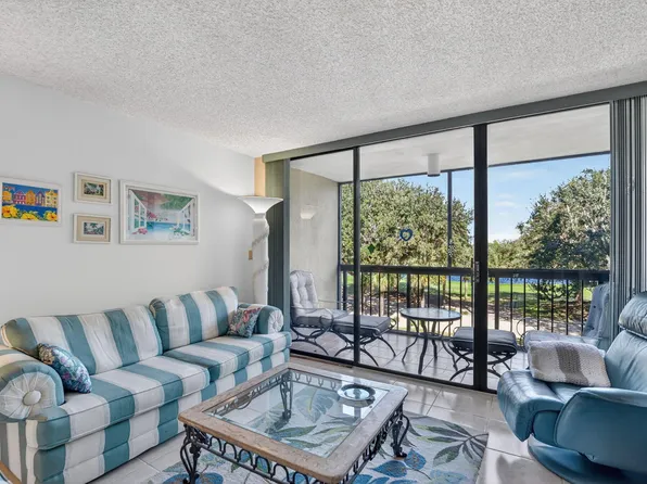 1736 Bridgewood Drive, Boca Raton, FL 33434