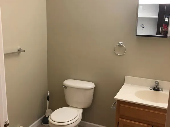 Lakepointe Apartment Homes