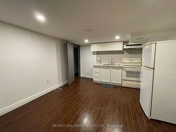 1218 Bloor St W #BASEMENT, Toronto, ON M6H 1N3 | Zillow