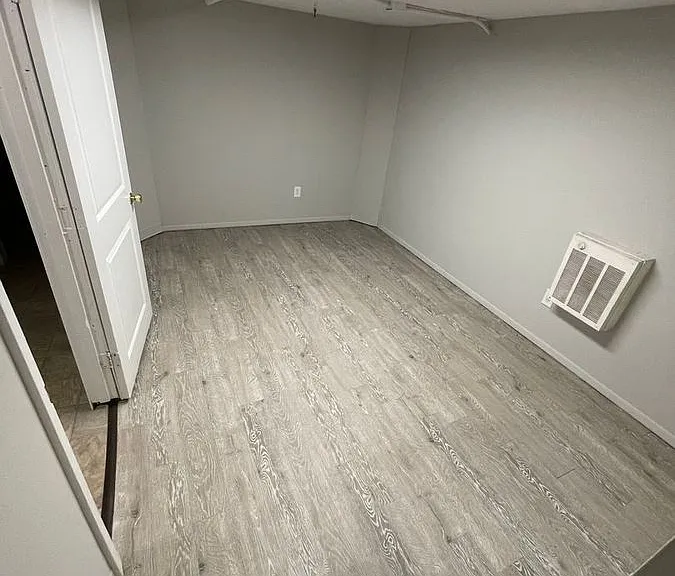 265 Lyndhurst Pl #1 — Photo 5