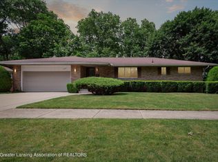 1758 Briarwood Dr, Lansing, MI 48917