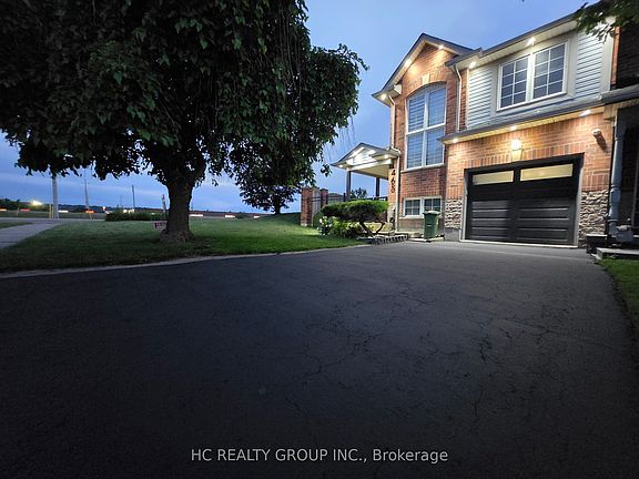 3rd image of 465 Dewitt Rd