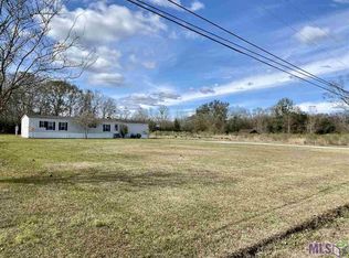 14085 Della Marchand Rd, Gonzales, LA 70737