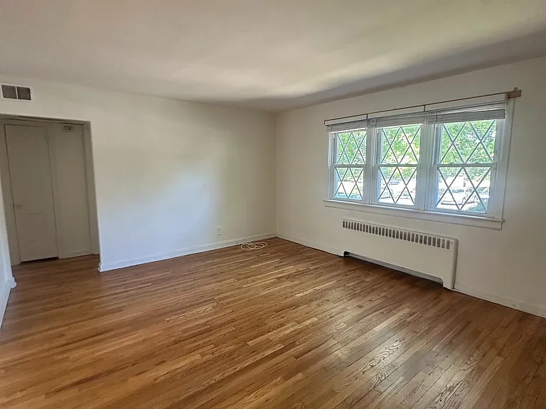 131 Cherry Parke #B — Photo 6