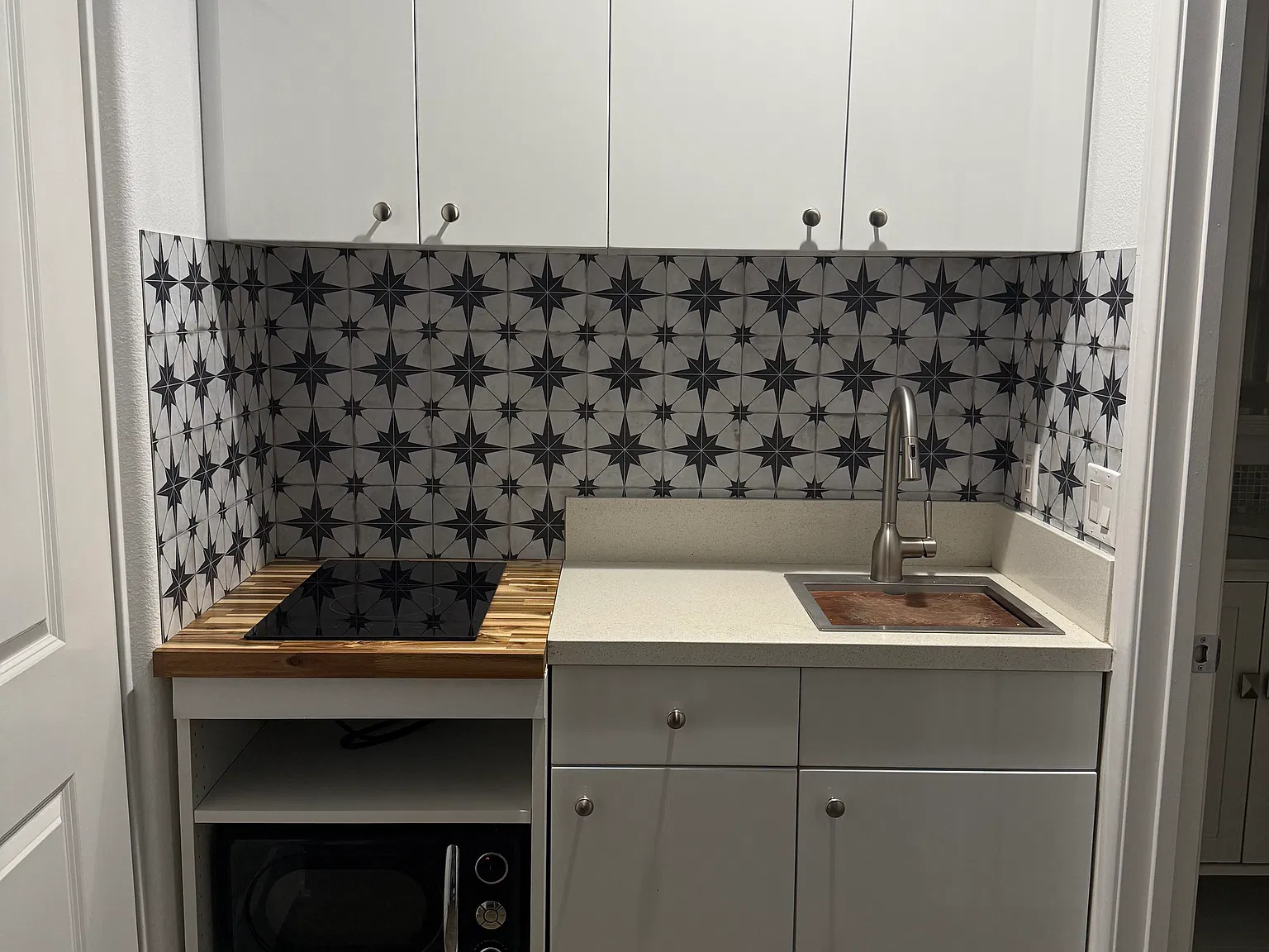 Studio, 350 sqft, $2,000 — Photo 3