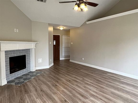 3rd image of 4323 Morris Ct