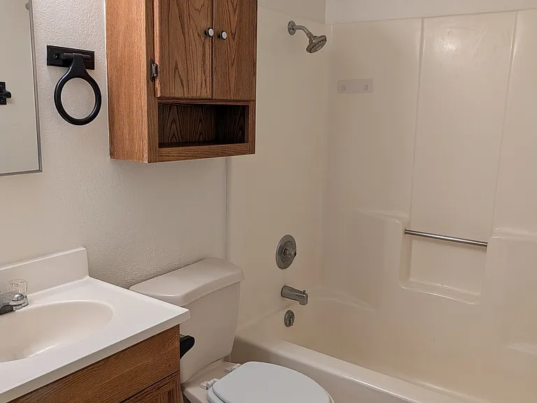 2125 Ashfork Ave — Photo 11