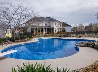 3733 Juniper Ln, Virginia Beach, VA 23456