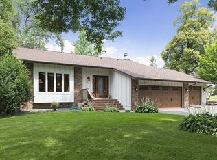20 Alfred Blvd, Waconia, MN 55387
