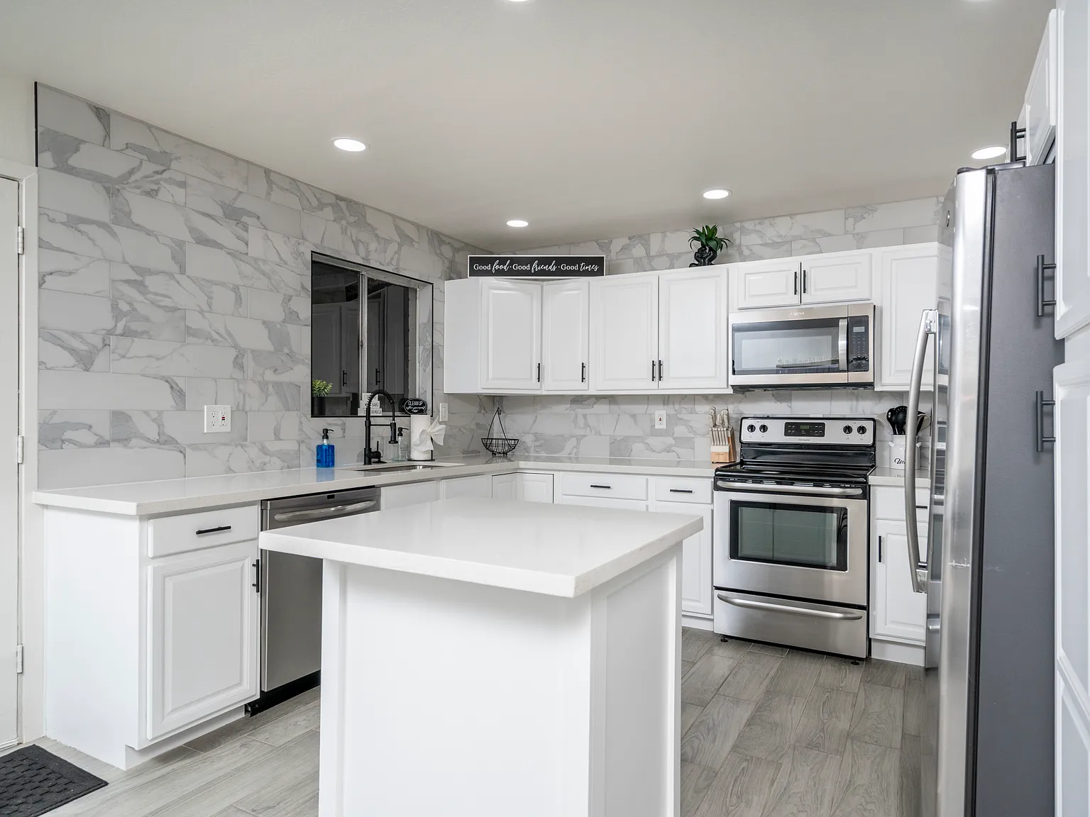 1047 West Elna Rae Street - 1 — Photo 4