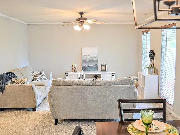 8900 Sicily Ln — Photo 9