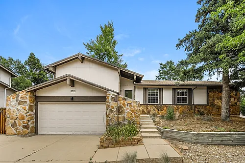 3818 S Helena Way Photo 1