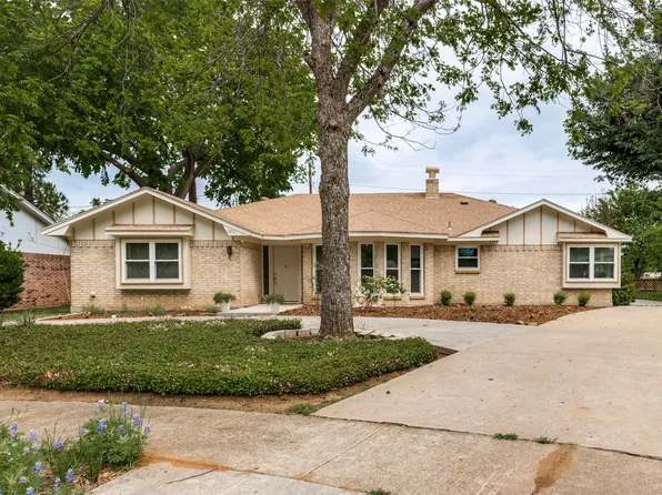 3211 Vernon Dr, Arlington, TX 76015