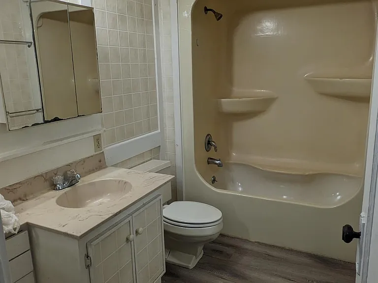 909 Magnolia Dr #HOUSE — Photo 27