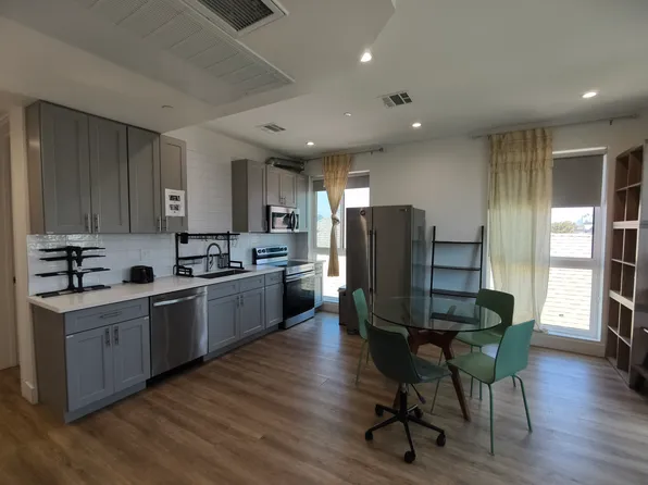 3105 S Normandie Ave, Los Angeles, CA