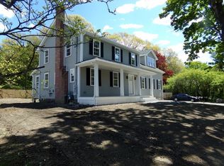 33 Geraldine Dr, Norwood, MA 02062