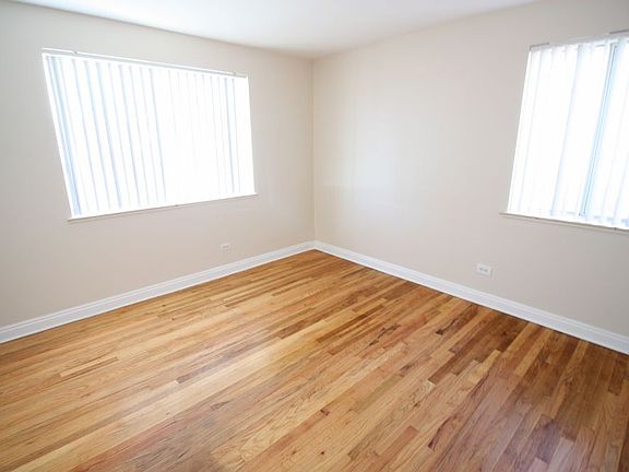 5th image of 2277 Olive St APT C