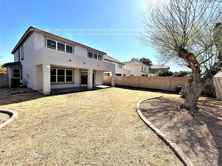2246 E Bowker St — Photo 21