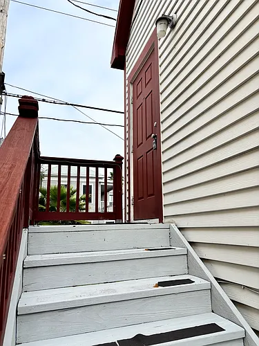 1618 Church St Photo 1