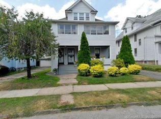 546 W Taft Ave #2, Bridgeport, CT 06604