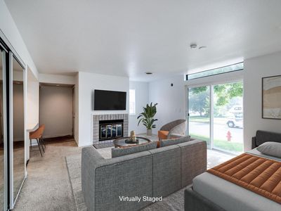 519 D'onofrio Drive #3, Madison, WI, 53719