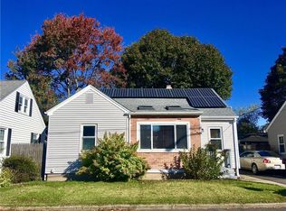 168 Greeley St, Pawtucket, RI 02861