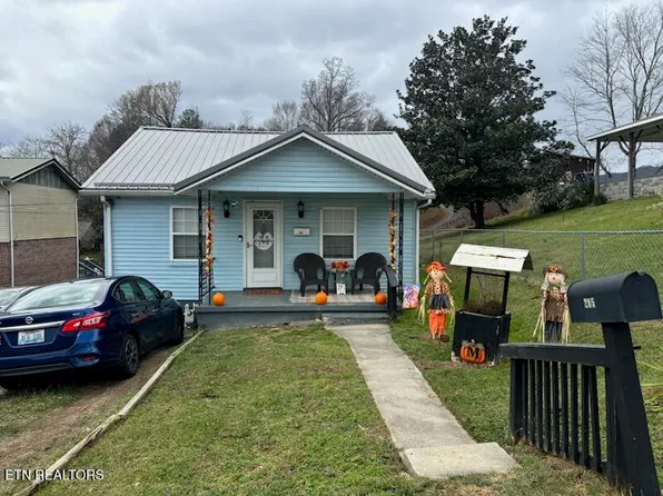 205 Oakwood Rd, Middlesboro, KY 40965