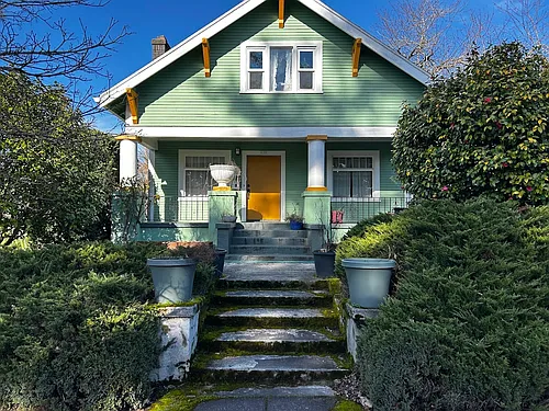 605 NE Liberty St #B Photo 1 605 NE Liberty St #B Photo 1