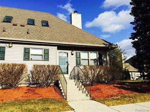 1st image of 24981 Auburn Ln #1