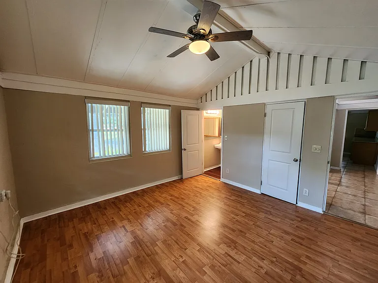 1320 E Central Blvd #C — Photo 7