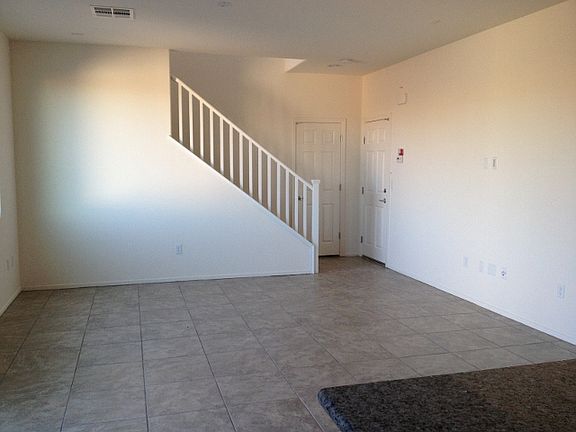 5th image of 5440 Talmo St